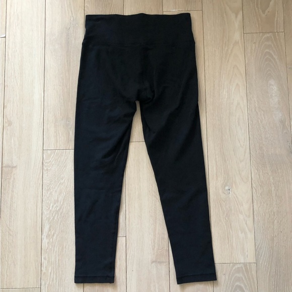Aritzia The Group Babaton Cropped Leggings in Black Size M - Picture 3 of 9